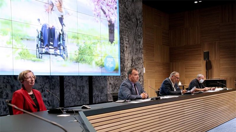 Stožer: Mjere produžene do 15. kolovoza, apel starijim građanima da se cijepe   